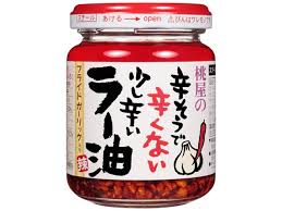 Olej La-Yu z chili, smażonym czosnkiem i cebulą 110g - Momoya